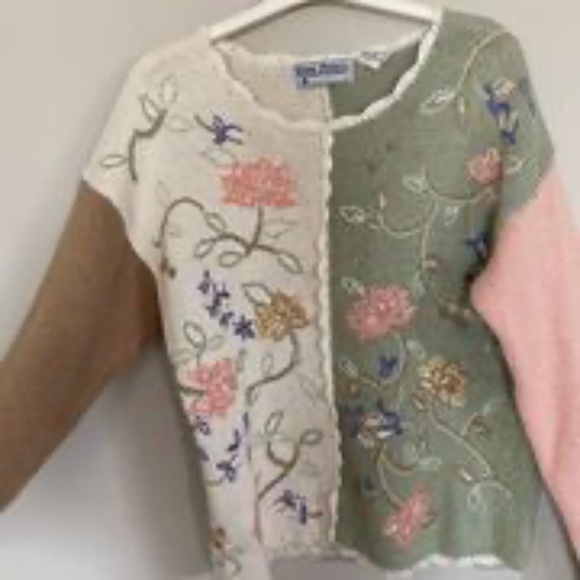 Vintage 90s Gina Peters floral knit embroidered sweater - Picture 6 of 8